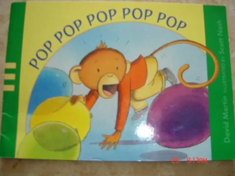 USED Book - Pop Pop Pop by Martin, David (Unknown) - english