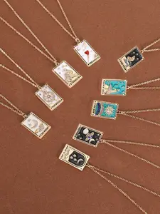 Tarot Card Alloy Drip Oil Necklace, Drip Oil Effect, Fashion Trend, Stylish Jewelry Accessory, Perfect for Daily Wear