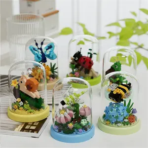 Insect Series Mini Building Blocks Set, Snail Bee Butterfly Grasshopper Models, Dustproof Cover Included, Creative Home Decor Gift, Building Block Sets