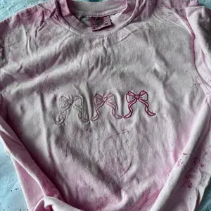 Embroidered Bow Tshirt, Summer Tshirt, Cute Embroidered Shirt, Cute Tshirts