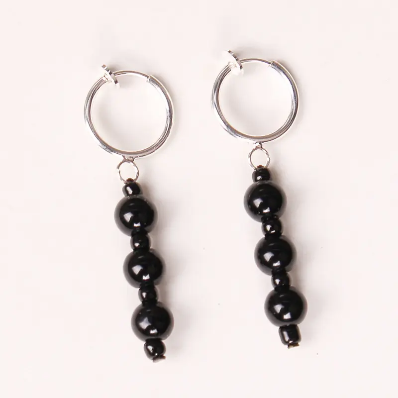 Today's ox has narrow ears and a pair of