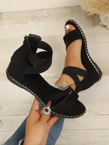 Women's 2026 Summer Vacation Essential Crisscross Elastic Strap Rivet Gladiator Flat Sandals, Open Toe Ankle Wrap Casual Footwear for Beach, Travel & Daily Wear