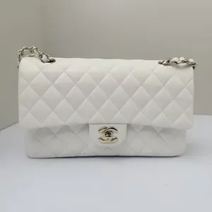 Pre-owned CHANEL Caviar Crossbody Bags Classic Double Flap Medium White CPU0408