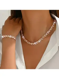 1 Bracelet & 1 Necklace Jewelry Set, Light Luxury Elegant Mermaid Fishtail Design Inlaid with Sparkling Glass Rhinestones, Shiny Dressy Accessories for Women, Perfect for Autumn and Winter Banquets, Weddings, Parties and Daily Matching, Ideal Birthday Ann