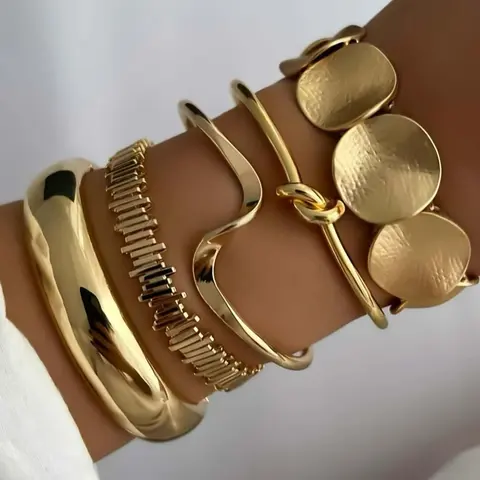 5pcs Boho Style Geometric Wave Knot Layered Set, Stacked Design Bracelets, Luxury Unisex Accessory for Daily Wear & Gifts, Perfect for All Seasons