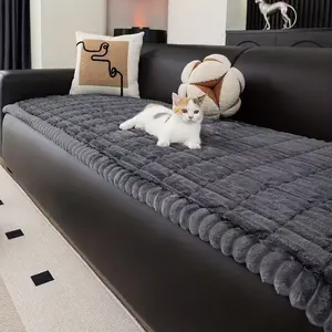 1pc of Multi-Color Optional Universal Plush Couch Cover, Dustproof Sofa Cover, Washable Sofa Slipcover with a Checkered Texture, Thick And Warm, Soft And Skin-Friendly, Suitable for Single Or Multiple Seat Sofas to Create a Cozy Home Environment