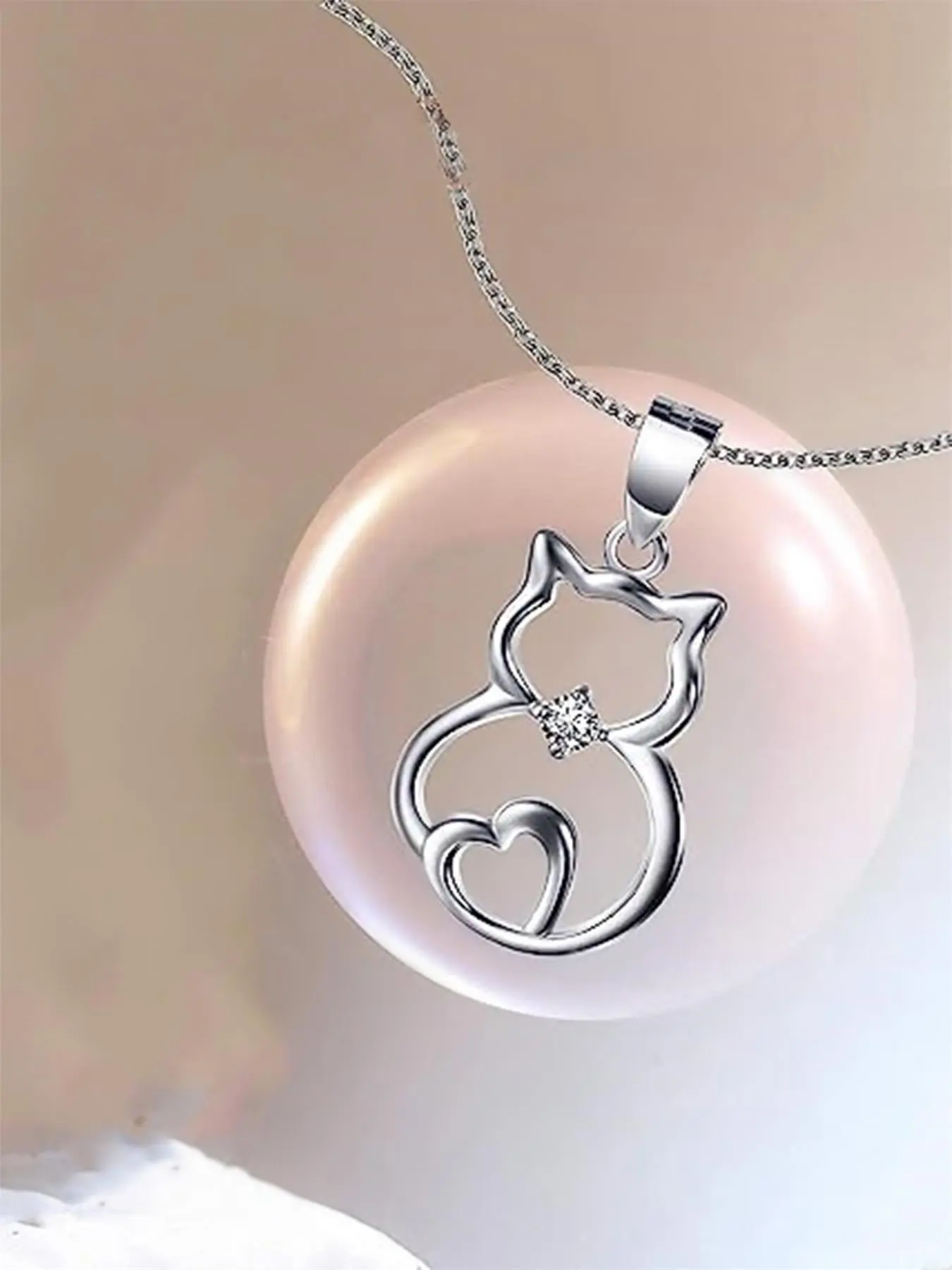 Cute Hollow Out Cat Design Pendant Necklace, Artificial Zircon Pendant Necklace for Women, Fashion Jewelry for Party, Daily Clothing Decor, Trendy All-match & Exquisite Jewelry for Birthday Gift, Love Heart Necklace, Charms Necklace, Bling Necklace