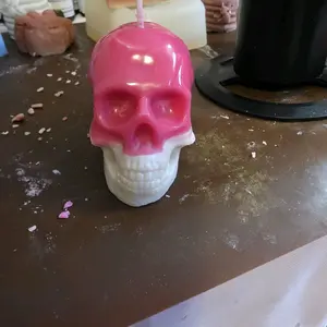 Skeleton Candle Medium Pink Skull Design for Unique Decor and Aromatic Ambiance