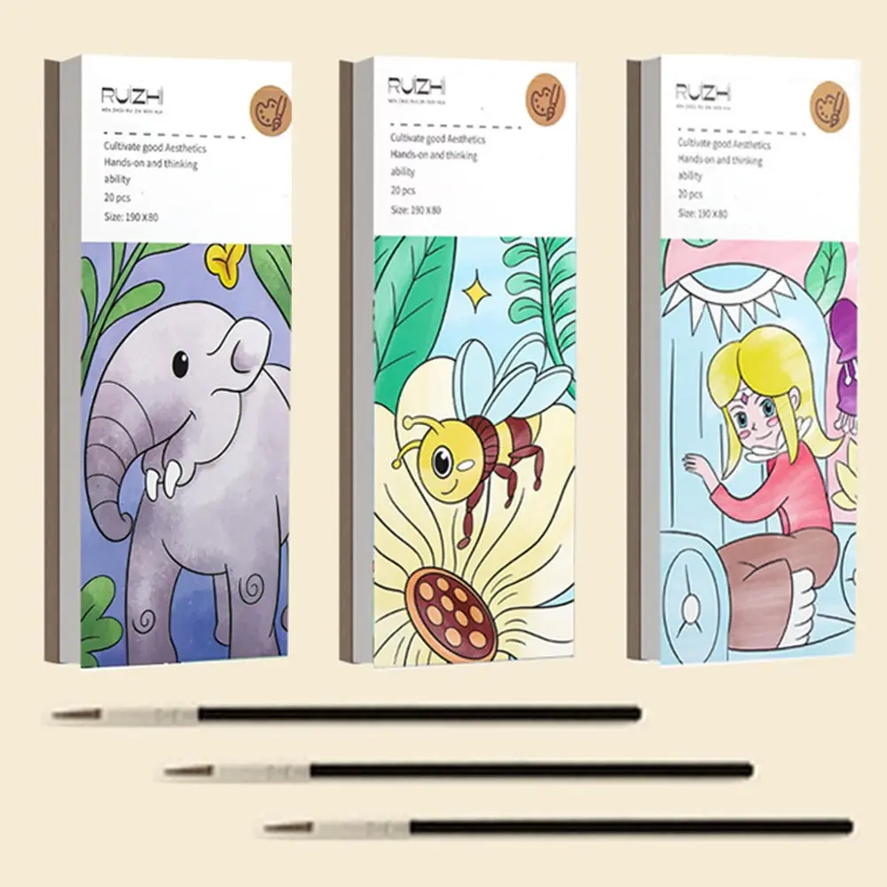 Three-piece set of high-quality watercolor painting notebooks. The paper is thick and durable for painting, with fine texture and excellent color-locking ability, which is a great companion for creation.