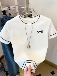 Women's Vintage Colorblock Round Neck T-Shirt Top, Casual College Style, Unique Line Print, Unisex Fit, Perfect for Friend Trips, Butterfly