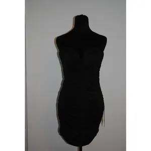 black Lulus ruched bodycon dress, S,L