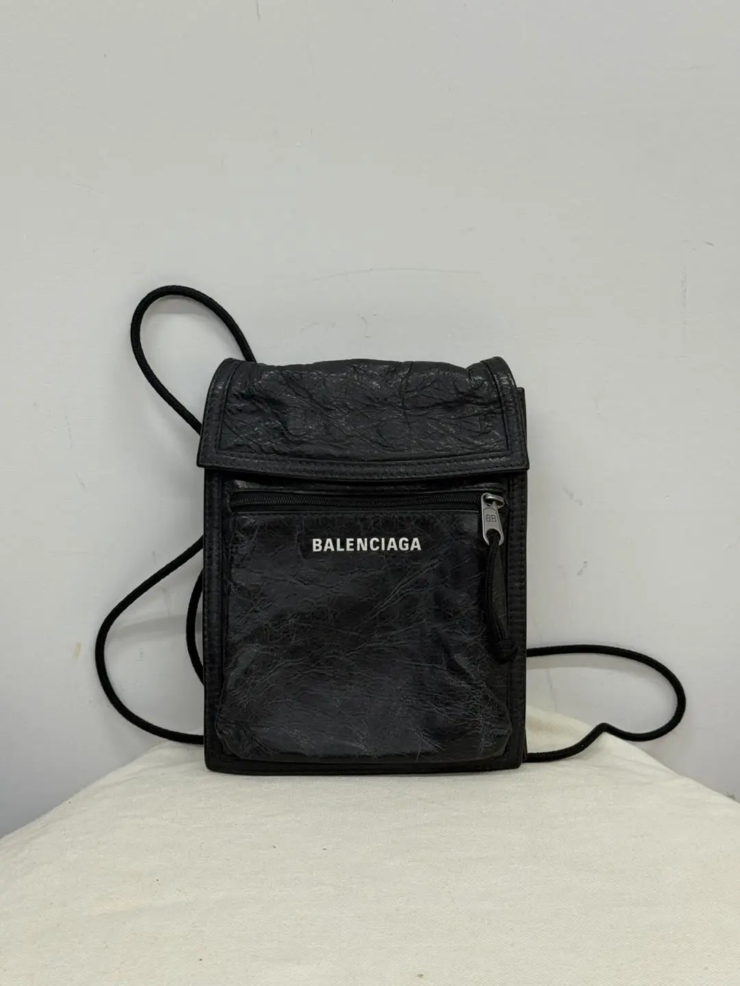 Pre-owned Balenciaga Explorer Mini Crinkled Lambskin Crossbody Bag Casual Style Crossbody Shoulder Bag for Daily Use, Casual Crossbody Bags
