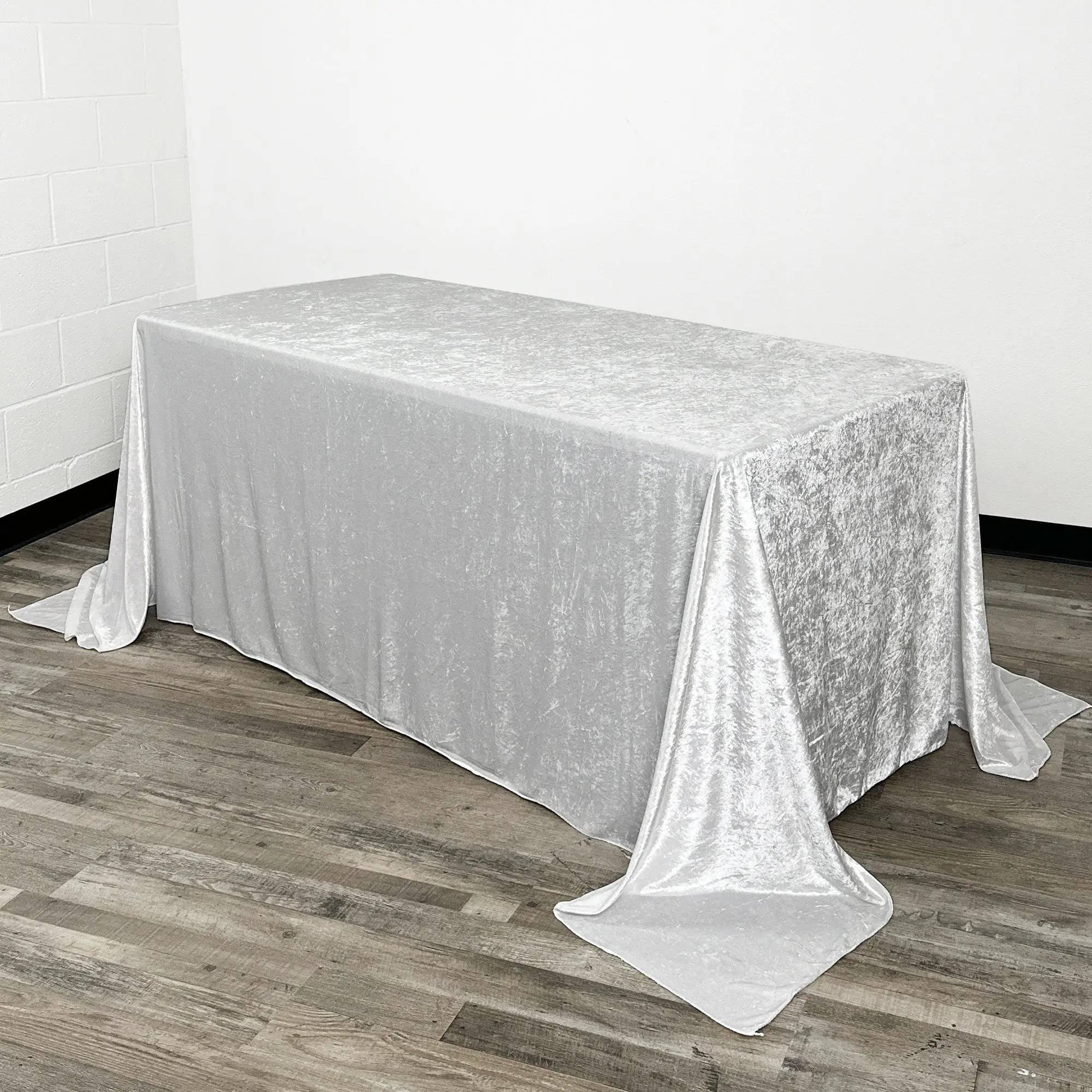 90 x 156 Inch Rectangular Crushed Velvet Tablecloth White