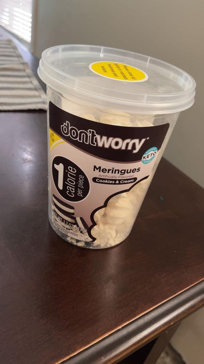 Item: 4 Pack Meringue Cookies and Cream