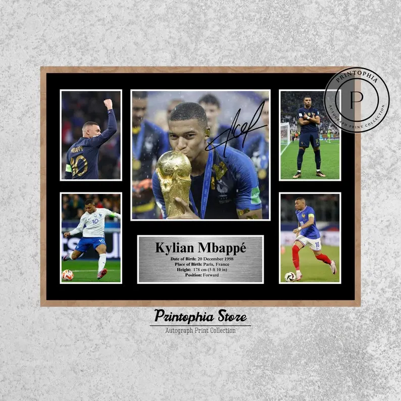 Mbappe Signed Digital Print, France Football Autograph Poster, Printable Wall Art, Downloadable Decor Gift for Soccer Fans Poster (PRODUCT DOES NOT INCLUDE FRAME)