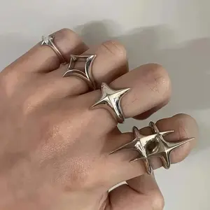4pcs/set Punk Cross Star Hip Hop Ring Sets for Women Vintage Exaggerated Large Our Star Ring Finger Rings Y2K 2026 Jewelry Gift