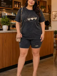 Women's Plus Size Black Acid Wash Look T Shirt and Shorts Set, Leopard Three Heart Print, Casual Two Piece Outfit 1XL-5XL