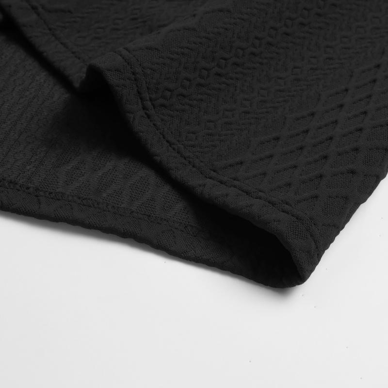 Summer bestsellers 2-piece set for men: trendy jacquard solid-color short-sleeve outfit featuring a short-sleeve top and shorts. Breathable summer casual wear with comfortable fabric, minimalist design, soft texture—ideal for young people going out on dat