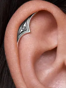 Gothic Hidden Helix Earring, Cartilage Helix Piercing Dark Silvery Jewelry, Gothic Jewelry, Punk Medieval Earring, Punk Earrings