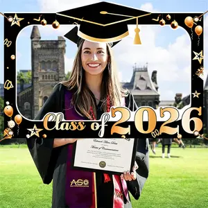2026 Graduation Party Background Banner, Gold Cap Pattern, Wall Hanging Backdrop, Indoor Outdoor Photo Props, Celebration Photography Supplies, Grad Party Decorations, Outdoor Banners, 1 PC