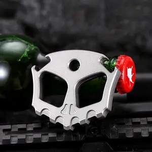 Edc Outdoor Skull Bottle Opener Hanging Backpack Accessory, Necklace Pendant Car Decoration Charm, Durable Edc Gear for Hiking & Camping