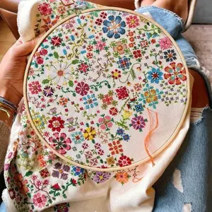 New a Flower a Day Cross Stitch Kit, 1 Set Floral Embroidery Craft, Perfect Gift for Beginners & Advanced Sewers, DIY Art Project