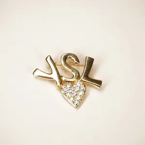 Pre-owned SAINT LAURENT YSL Gold Tone Brooch with Heart Shape Rhinestone