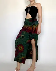 Glinda Skirt - Green, Women's Medium Bottoms, Tie Dye Pattern, Stretchy Fabric, Suitable for Various Occasions