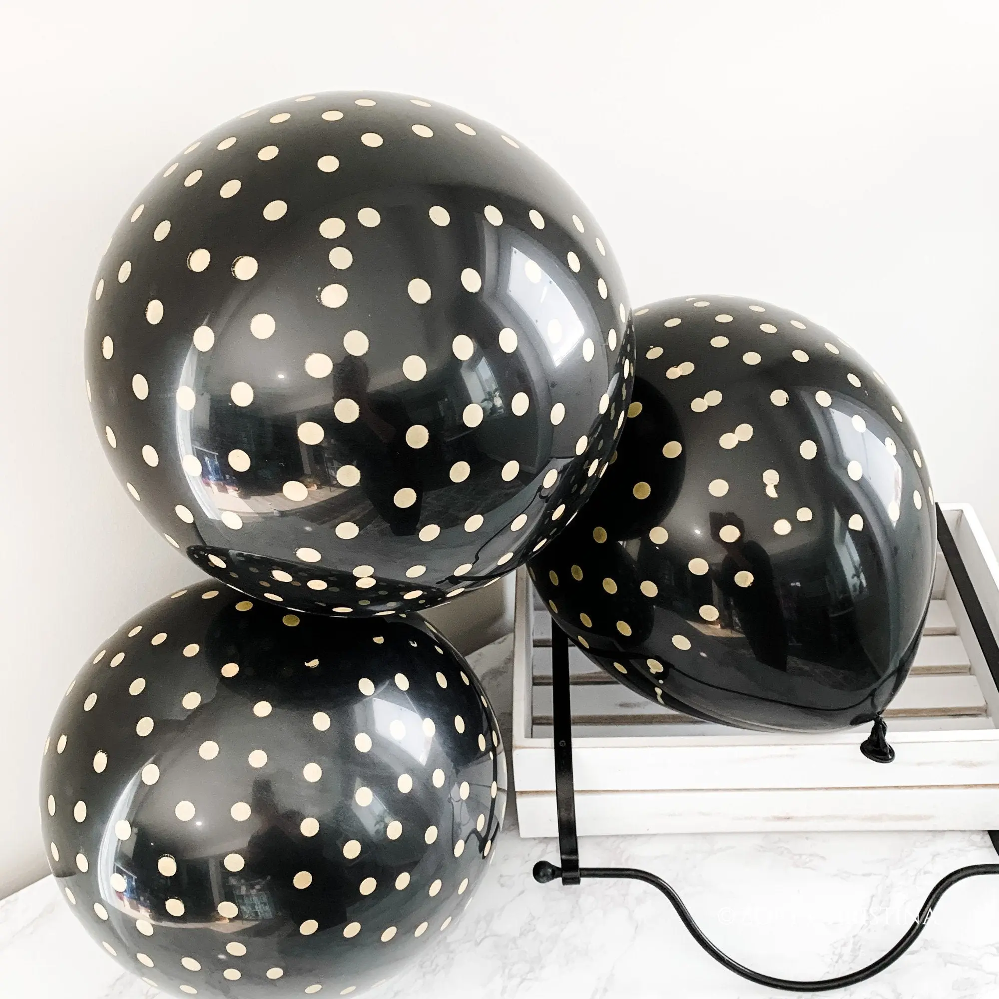 Black & Gold Polka Dot Balloons – NYE, Birthday, & Graduation Balloons