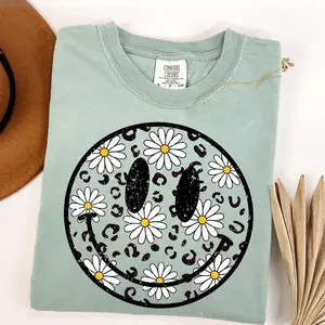 Leopard Daisy Smiley Shirt, Retro Smiley Face Tee, Floral Smiley Design, Trendy Summer Shirt, Fun Graphic Tee Trendy Summer Sun Tees