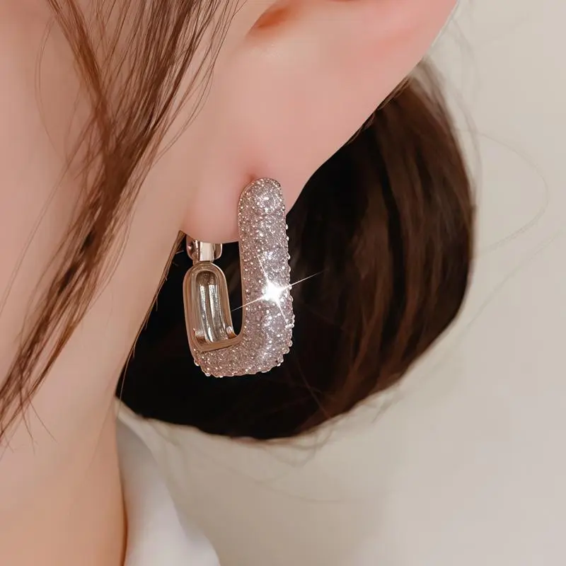 Fashionable and elegant earrings, sparkling accessories for women, earrings for women, stylish accessories, casual and fashionable jewelry, Mother's Day and Valentine's Day gifts, jewelry gifts for her,14k gold-plated