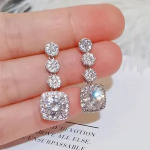 1 Pair Fashion Zircon Decorated Earrings, Statement Earrings, Elegant Jewelry for Party, Daily Clothing Decor, Trendy All-match& Exquisite Jewelry for Birthday Gift