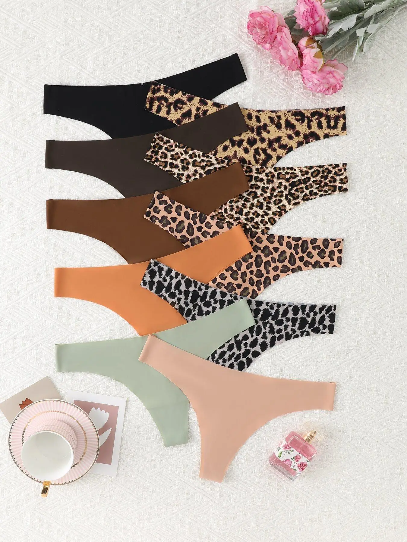 Women's Leopard Print Thong, Soft Comfy Breathable Seamless Panty for Daily Wear, Panties for Women, Underwear for Women, Back To School Gifts, Ladie