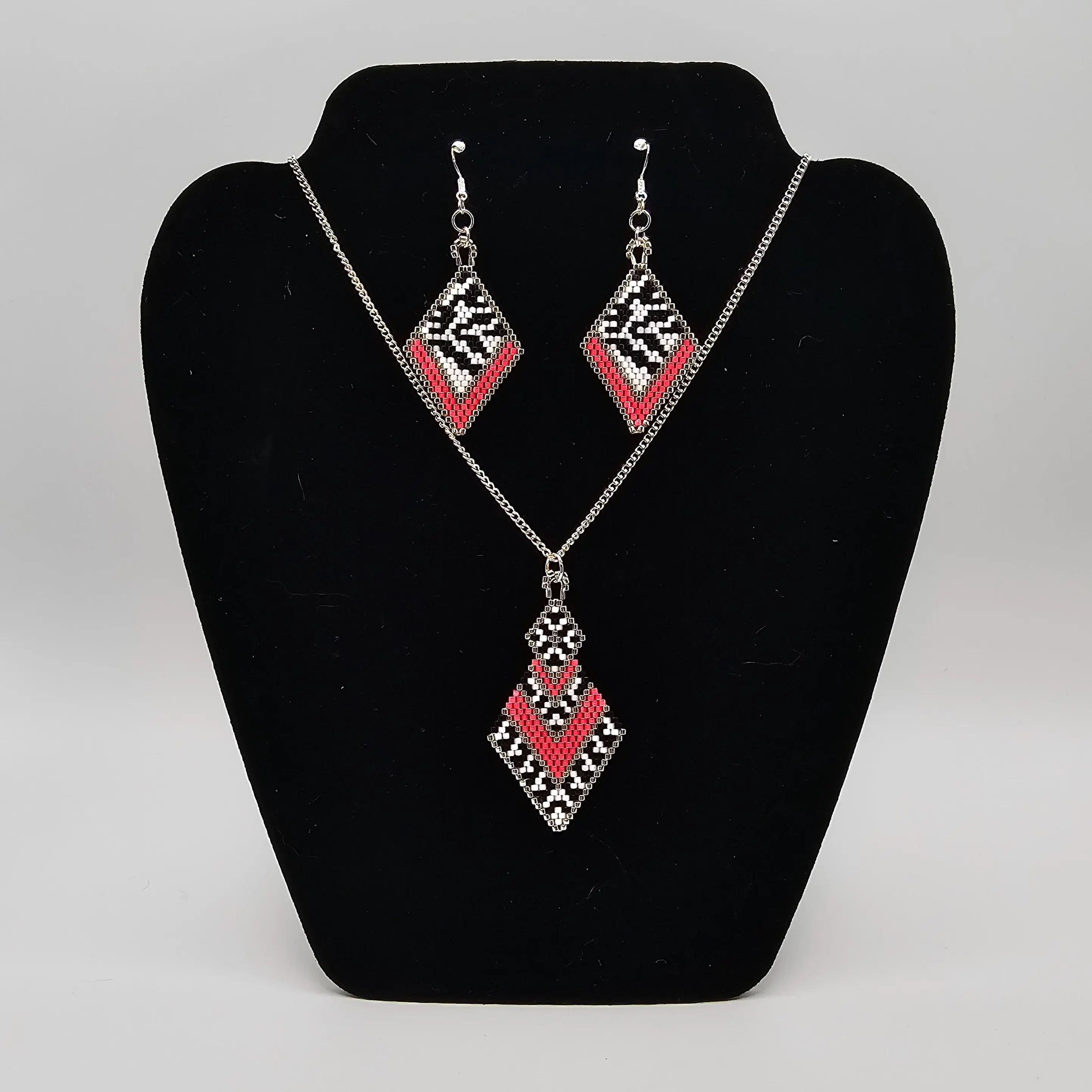 Western Necklace Earring Set