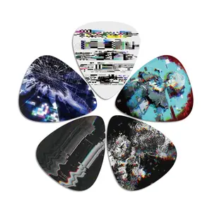 5 Pack Guitar Picks Accessories Cyberpunk Tech Style Anti-Slip Durable Control Glitch Art Digital Art Pattern Electronic Musician Practice Performance