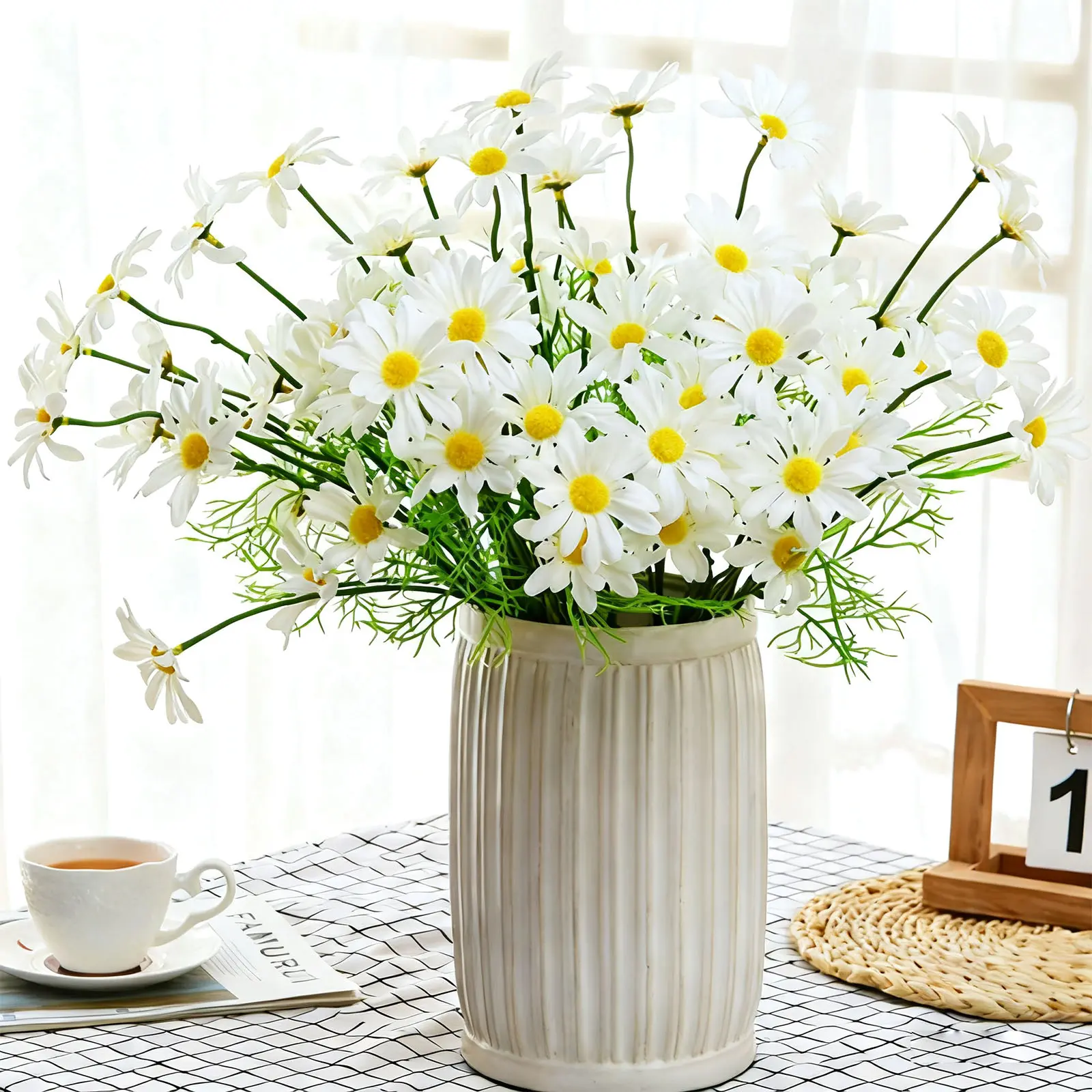 12 Bundles Artificial Flowers White Artificial Daisy Flowers UV Resistant Outdoor Fake Wildflowers with Stems Faux Greenery Shrubs Plants Arrangements for Wedding Decoration Home Garden Decoration