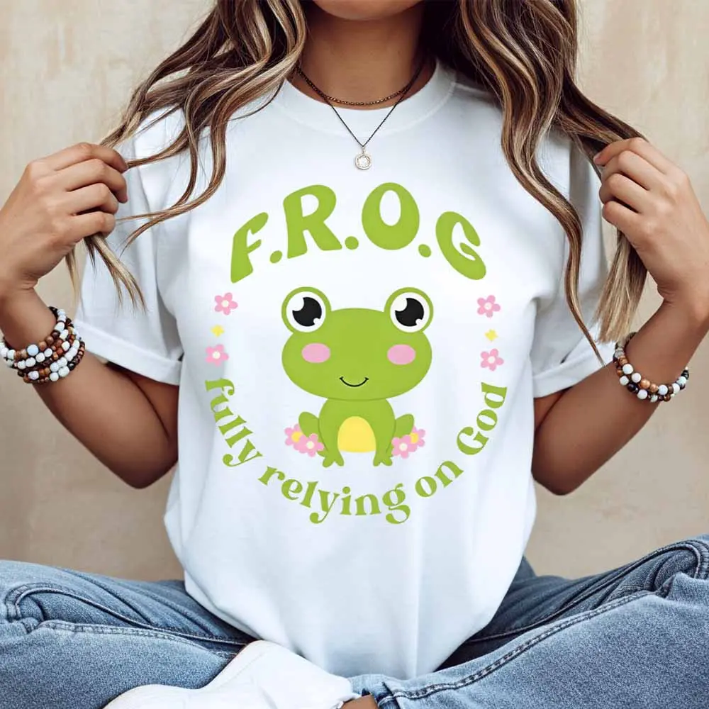 Frog Fully Relying On God Print T Shirt Women Casual Short Sleeve Top Cute Animal Design Comfortable Cotton Tee For Everyday Wear