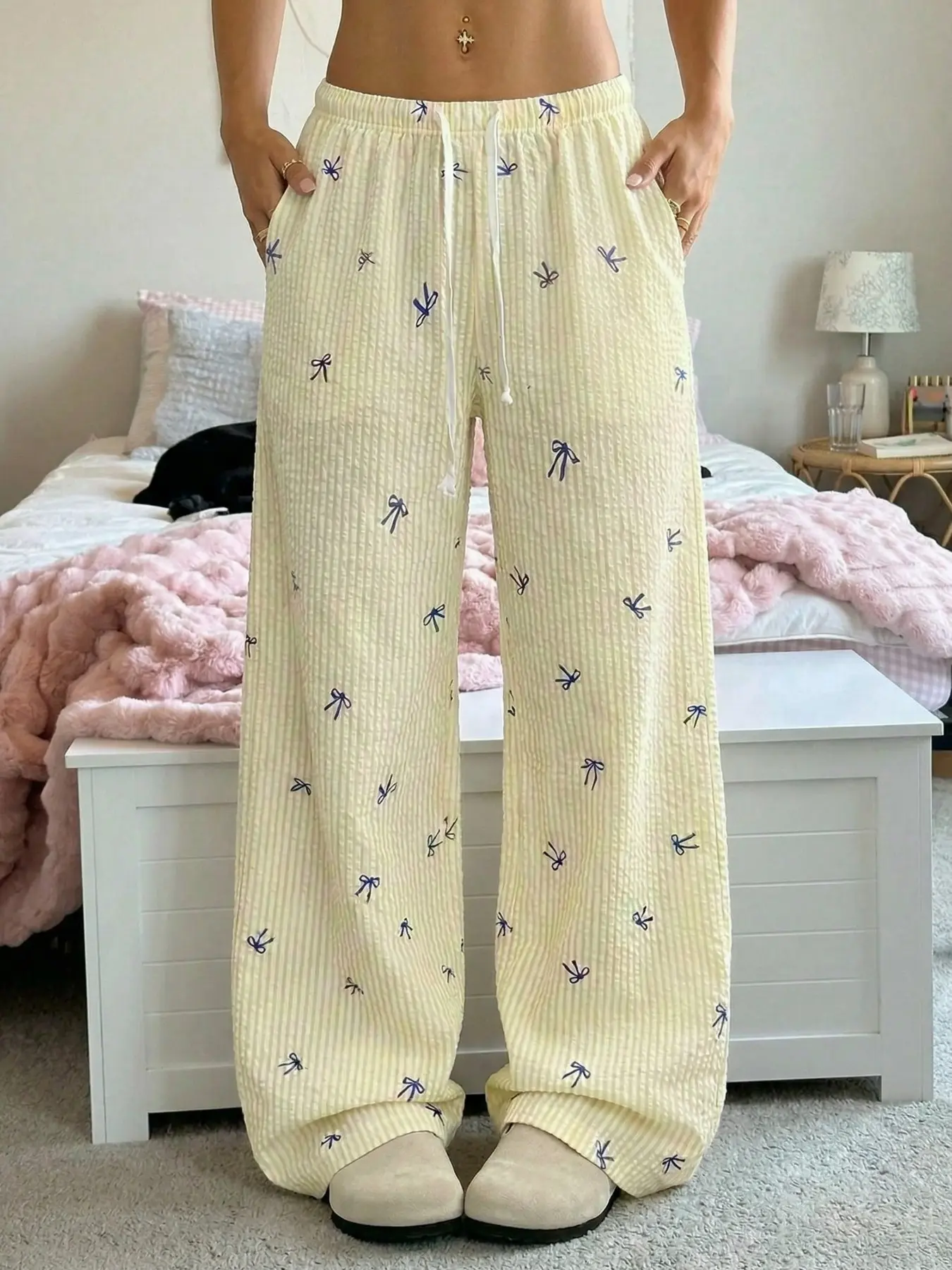 Bow Print Striped Crinkle Wide Leg Cute Lounge Pants for Women - Soft Breathable Textured Fabric, Casual Comfy Loungewear Nightwear Pjs for Home & Weekend Outings, Y2K Bow Pattern, Elastic Waist with Drawstring, Adjustable, Relaxed Fit Trousers