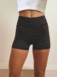 Women's Black White Polka Dot High Waist Casual Shorts Slim Fit Stretchy Soft Fabric Bottoms 2026 Summer Streetwear Daily Trendy Outfit Stylish Viral TikTok Fashion Essential for Going Out & Leisure