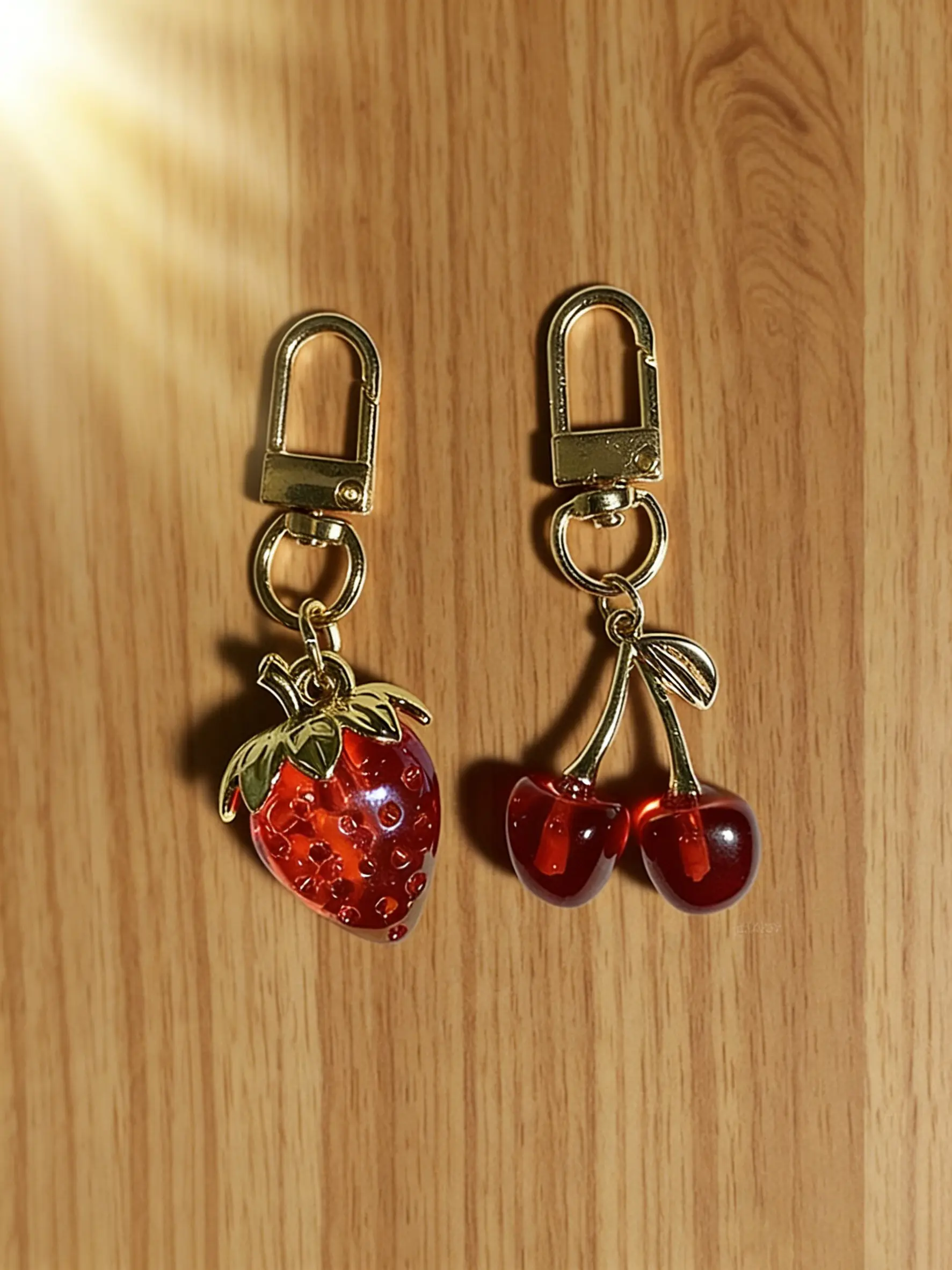 Strawberry Cherry Bag Purse Accessories Charm Charms For Bags Bag Charms Resin Fruit Shape Sweet Girly Style Multiple Colors Available Fresh And Energetic Wear-Resistant Alloy Material Glitter Is Not Easy To Fall Off For Bag Key Earphone Box Friend Gift