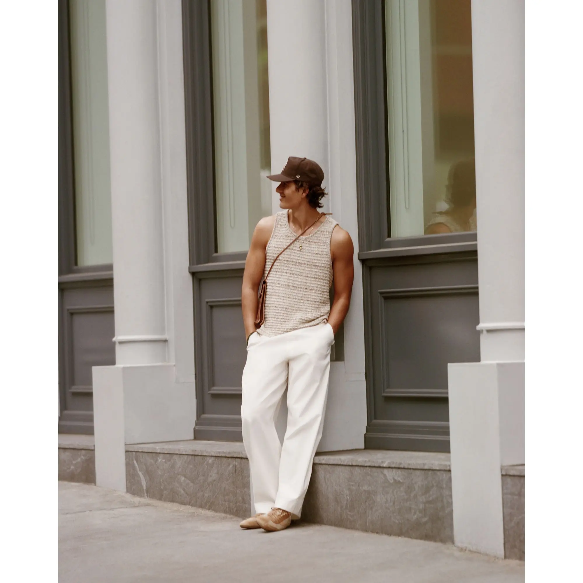 Abercrombie & Fitch Pull-On Barrel Pant