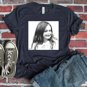 Mckenzie Foy T-Shirt