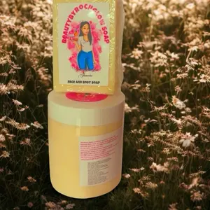 Beautybyrochglow 8oz face cream and soap