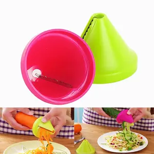 Cucumber Peeler & Spiralizer, Practical Rotary Style, Easy Slicing & Labor-Saving, Ideal for Kitchen & Restaurant Use, Fruit Vegetable Slicer