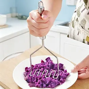 1x Manual Masher - Wavy Stainless Steel Potato Masher - Kitchen Gadget for Mashing Vegetables and Fruits