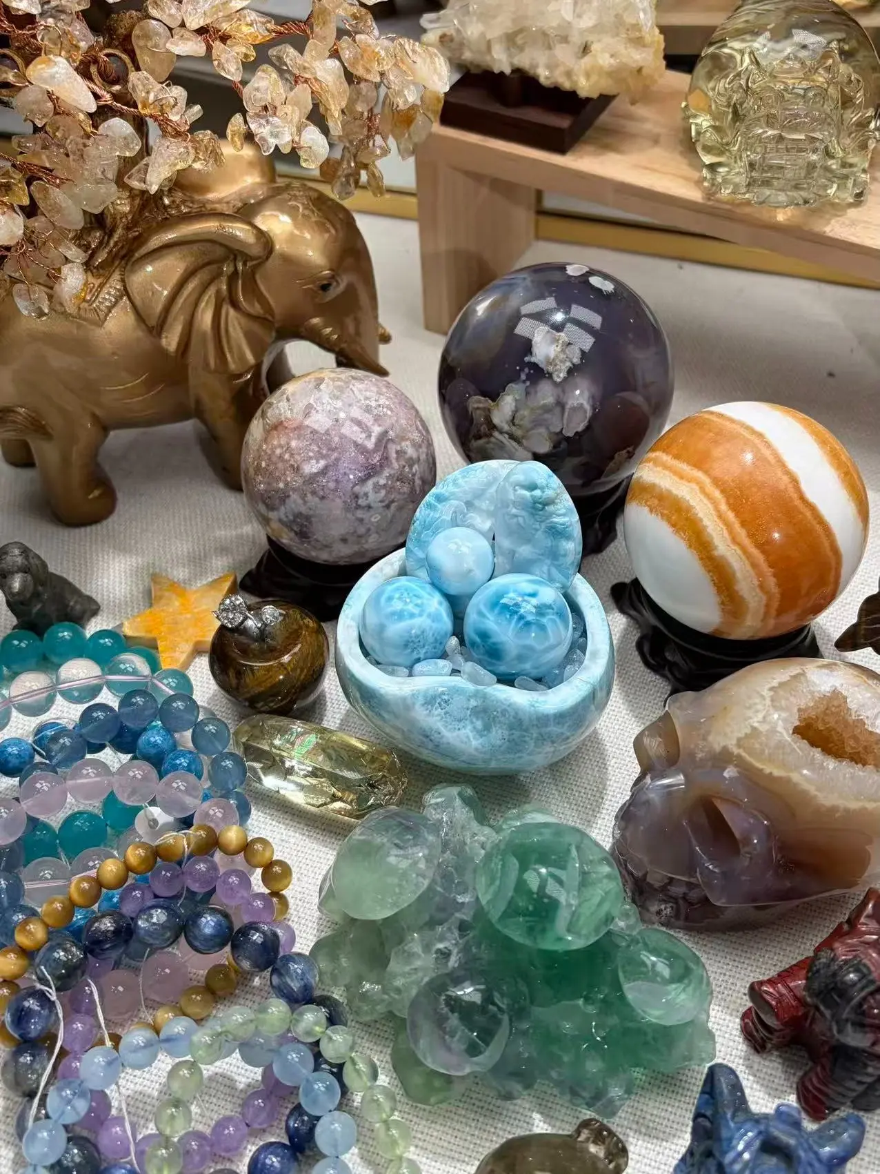 Claiming Link Wholesale Crystals-Spheres Tower Clusters Carving Claiming Link Wholesale Crystals-Spheres Tower Clusters Carving