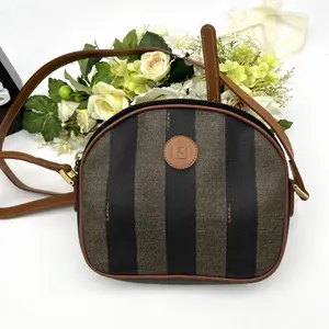 Pre-owned FENDI Leather Messenger Bags Pequin Crossbody Bag fe6621be