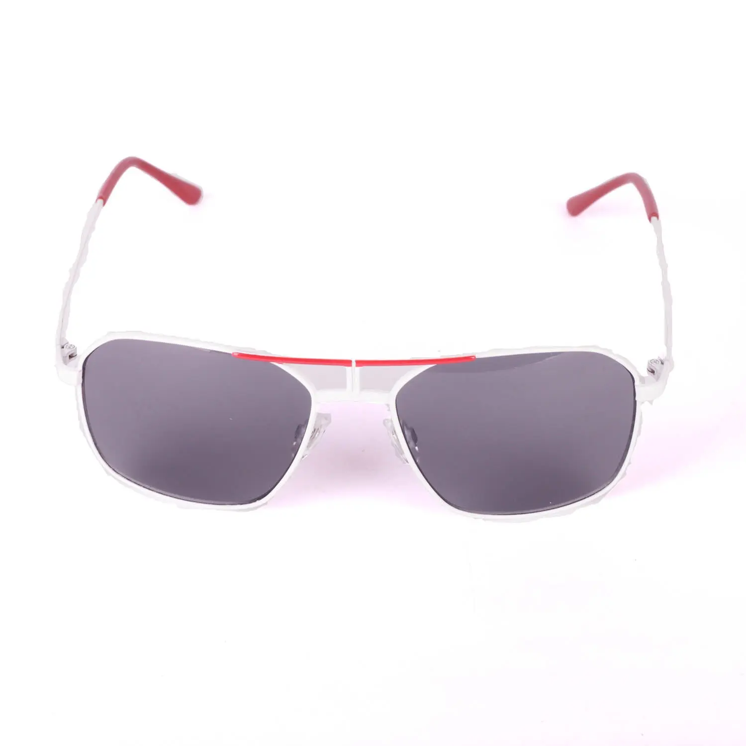 Walleva White with red accents Metal aviator sunglasses with a racer-stripe brow bar
