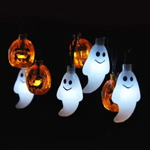 JOYIN Halloween String Lights Decorations, 19.7FT 30 LED Battery Operated Ghost Pumpkin 3D String Light with 8 Lighting Modes for Home Indoor Outdoor Halloween Party Decor(Orange/White Color)