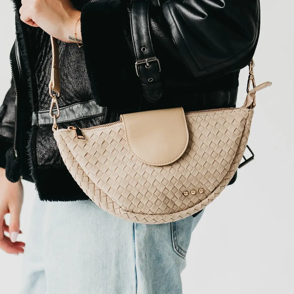 banana republic crossbody - TikTok Shop